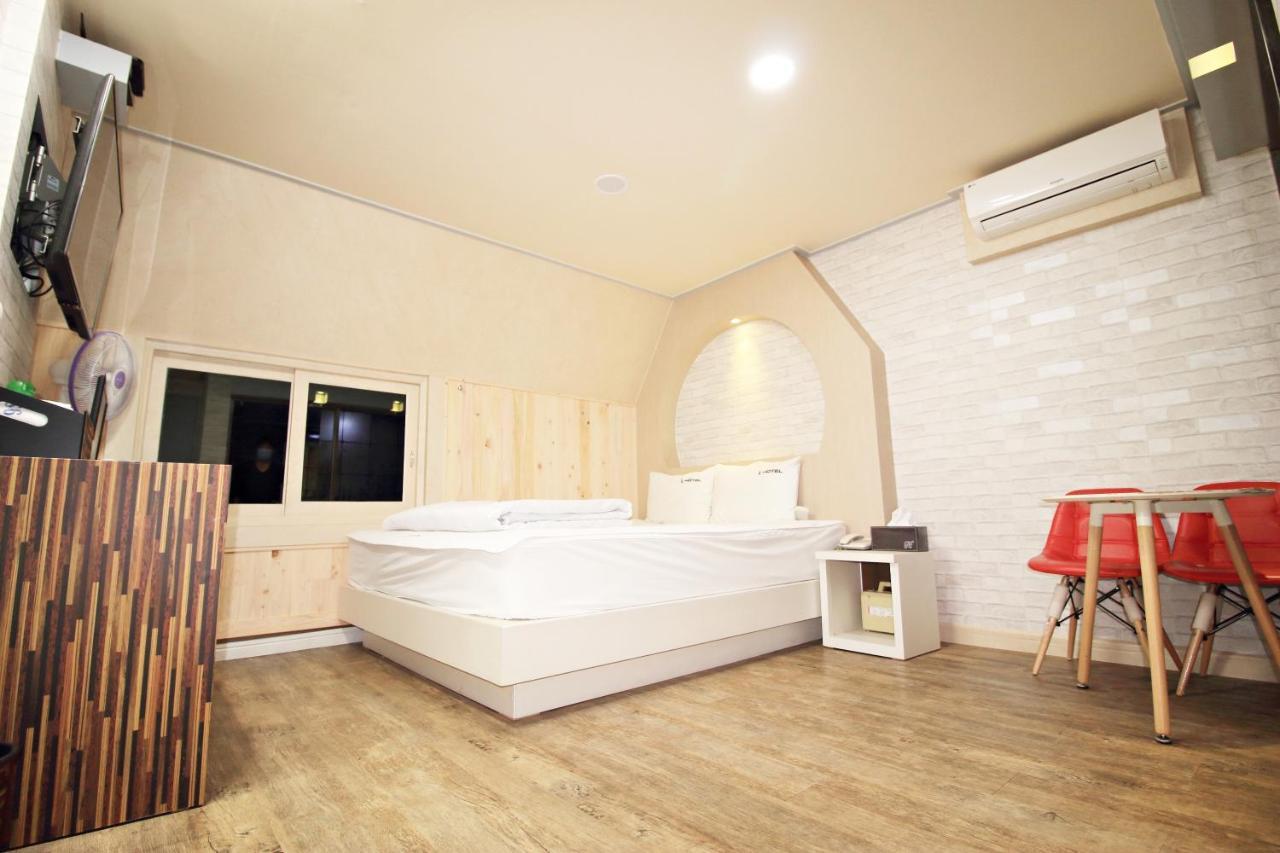 9St Traveltel Hotel Busan Exterior photo